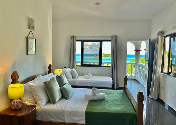 Villea Frangipani Top Floor 2 Bedroom Apartment